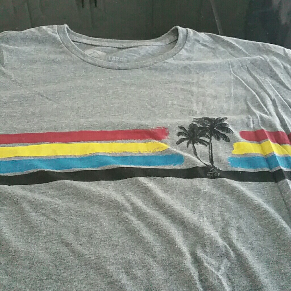 Reef t shirt